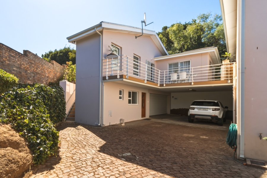 6 Bedroom Property for Sale in La Concorde Western Cape